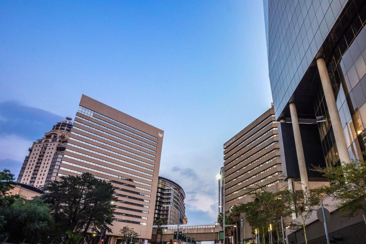 Sandton Sun And Towers Johannesburg Exterior photo The Westin, the hotel where the 2018 Miss Universe pageant was held