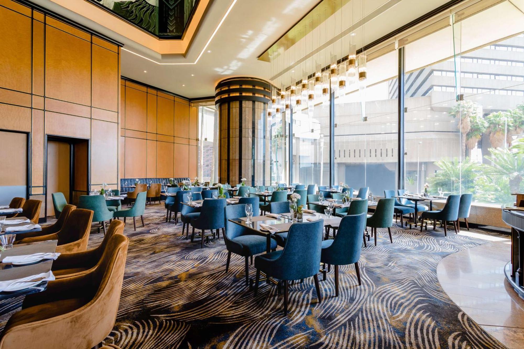 Sandton Sun And Towers Johannesburg Exterior photo The restaurant