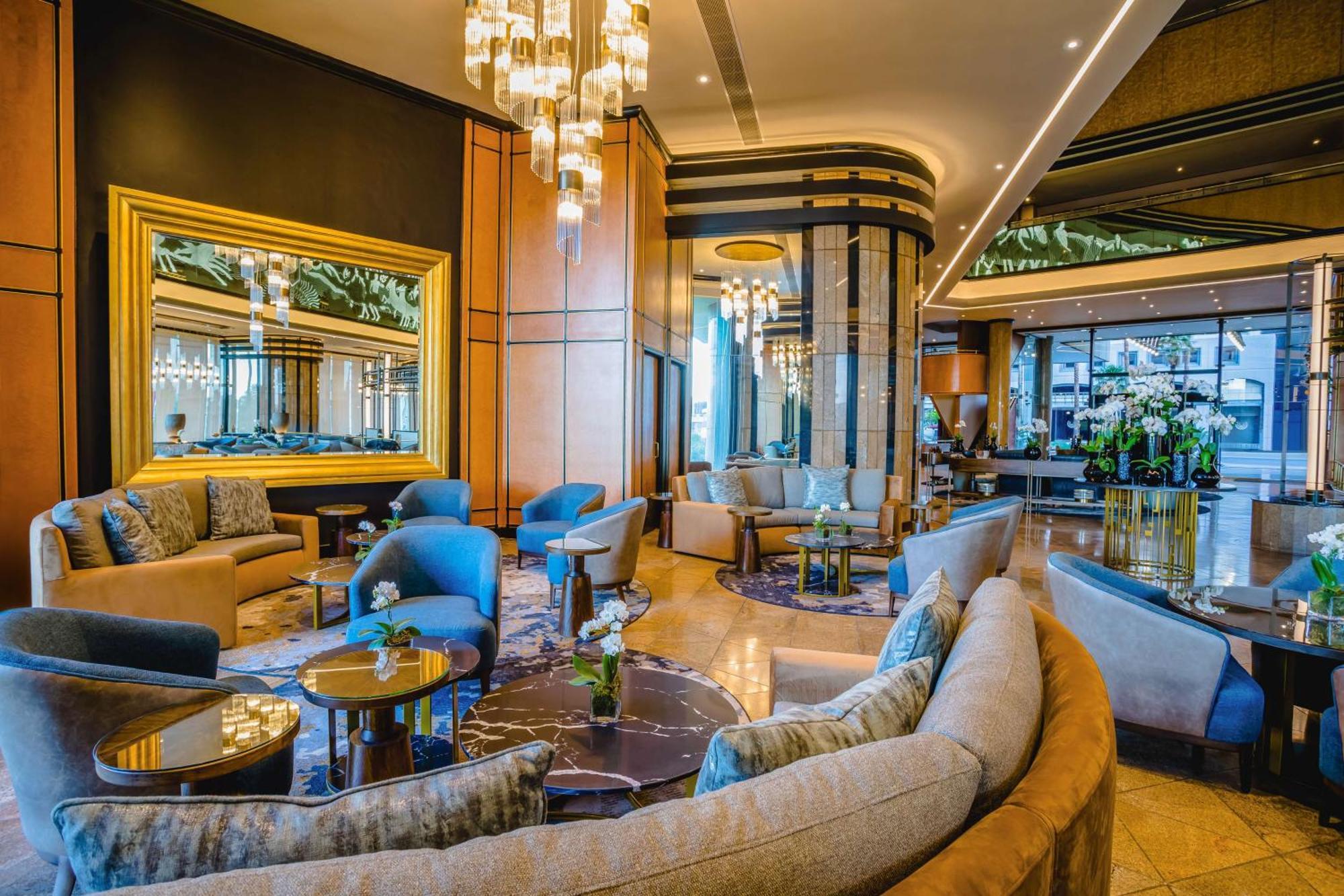 Sandton Sun And Towers Johannesburg Exterior photo The lobby of the hotel